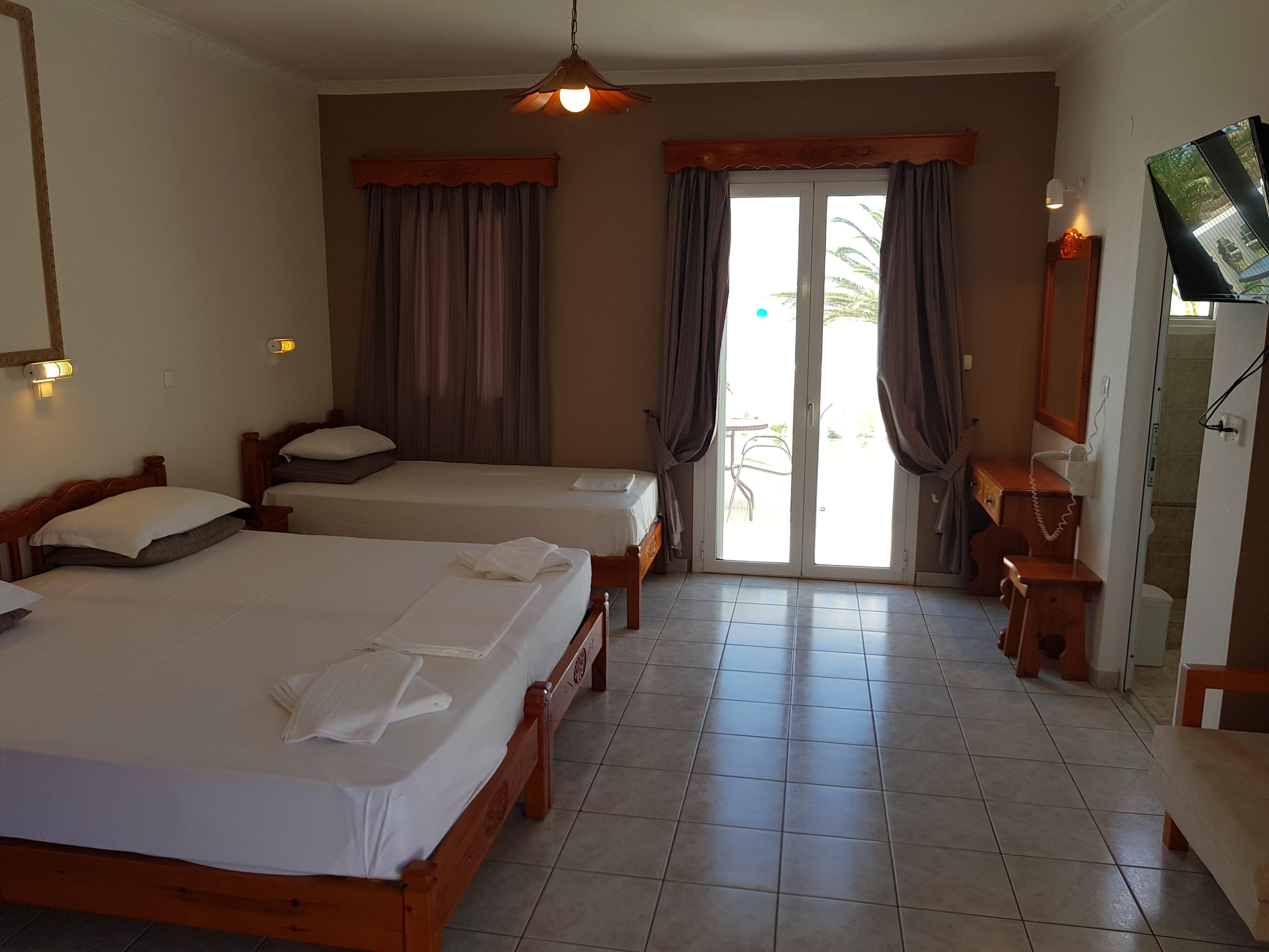 Marina Bay Hotel Ratzaklíon Екстериор снимка