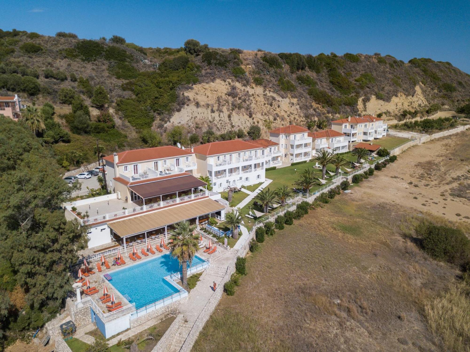Marina Bay Hotel Ratzaklíon Екстериор снимка